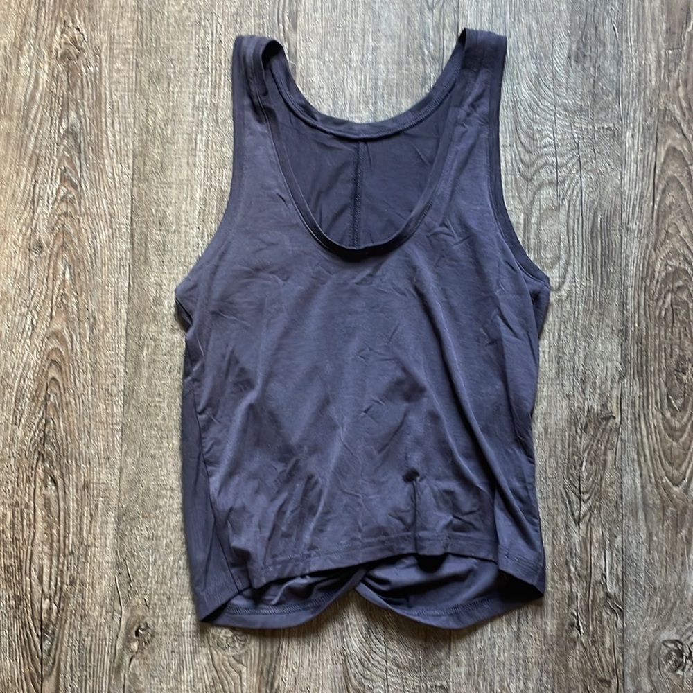 Athleta Twist Front Tank - Picture 3 of 3